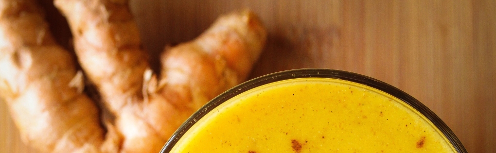 Indu Arora_Turmeric Smoothie