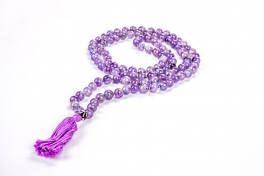 Amethyst Mala_close-up 1