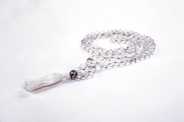 Clear Crystal Mala_close-up 1